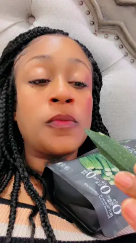 Ohhhhh send me another one ! 😩🤞🏾these are #amazing #Snack #okra #crisp #fyp 