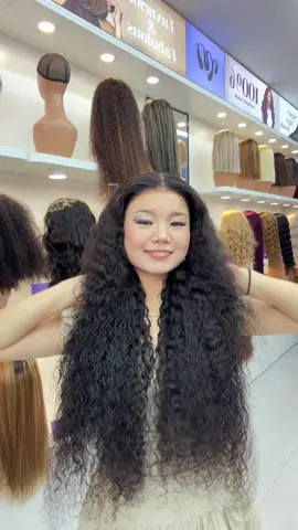 If I become to a super star, I will choose the second one~😆😝😁#humanhair #megalook #gluelesswig #usa #sohochic 