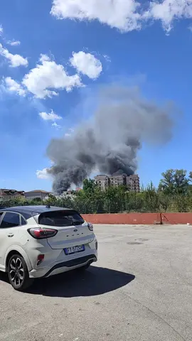 #incendio #casacellegiugliano #fumonero #panico 