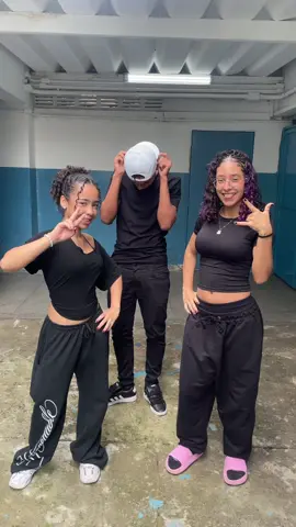 @domingues @Mari💜 @stee💙 @Aleh @nk  #vaiprofycaramba #fyp #dancinhas #quarteto 