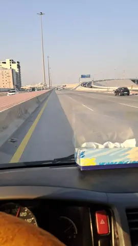 قلبك رغم الطيبة الفيهو انا بستغرب  كيف يتبدل 🤍