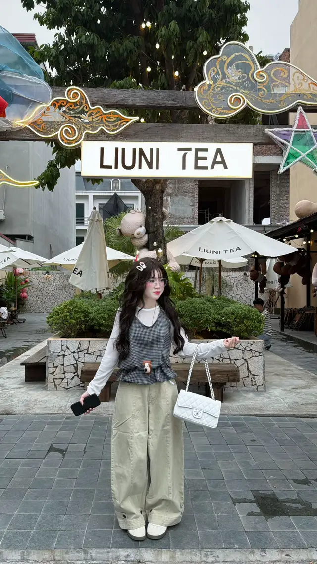 Chỉ muốn giữa e cạnh bên#outfit #viraltiktok #xuhuongtiktok 