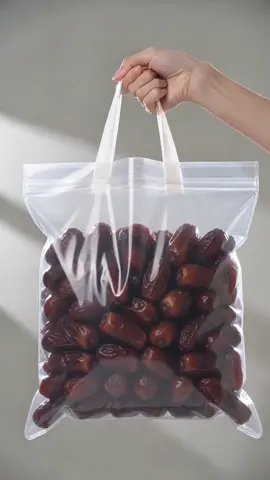 These dates are delicious —click the yellow basket to buy them. I've sold a lot of this product; the quality is great and the price is very affordable.#fyp #foryou #tiktokshop #goodthing #dates