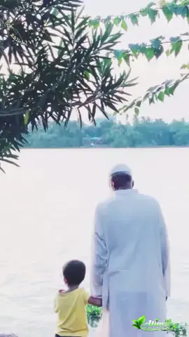 শৈশবটা ছিল ছোট্ট, কিন্তু সেই স্মৃতিগুলো আজও বিশাল! ❤️ফিরে যেতে ইচ্ছে করে সেই হারিয়ে যাওয়া দিনগুলোর কাছে… 🥹🌿#ChildhoodMemories #শৈশবেরস্মৃতি