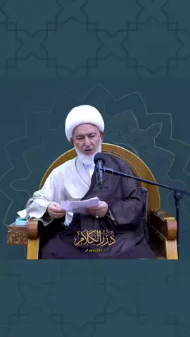 فوائد قراءة سورة الأعلى -الشيخ فاضل الصفار بسم الله الرحمن الرحيم سَبِّحِ ٱسۡمَ رَبِّكَ ٱلۡأَعۡلَى (1) ٱلَّذِي خَلَقَ فَسَوَّىٰ (2) وَٱلَّذِي قَدَّرَ فَهَدَىٰ (3) وَٱلَّذِيٓ أَخۡرَجَ ٱلۡمَرۡعَىٰ (4) فَجَعَلَهُۥ غُثَآءً أَحۡوَىٰ (5) سَنُقۡرِئُكَ فَلَا تَنسَىٰٓ (6) إِلَّا مَا شَآءَ ٱللَّهُۚ إِنَّهُۥ يَعۡلَمُ ٱلۡجَهۡرَ وَمَا يَخۡفَىٰ (7) وَنُيَسِّرُكَ لِلۡيُسۡرَىٰ (8) فَذَكِّرۡ إِن نَّفَعَتِ ٱلذِّكۡرَىٰ (9) سَيَذَّكَّرُ مَن يَخۡشَىٰ (10) وَيَتَجَنَّبُهَا ٱلۡأَشۡقَى (11) ٱلَّذِي يَصۡلَى ٱلنَّارَ ٱلۡكُبۡرَىٰ (12) ثُمَّ لَا يَمُوتُ فِيهَا وَلَا يَحۡيَىٰ (13) قَدۡ أَفۡلَحَ مَن تَزَكَّىٰ (14) وَذَكَرَ ٱسۡمَ رَبِّهِۦ فَصَلَّىٰ (15) بَلۡ تُؤۡثِرُونَ ٱلۡحَيَوٰةَ ٱلدُّنۡيَا (16) وَٱلۡأٓخِرَةُ خَيۡرٞ وَأَبۡقَىٰٓ (17) إِنَّ هَٰذَا لَفِي ٱلصُّحُفِ ٱلۡأُولَىٰ (18) صُحُفِ إِبۡرَٰهِيمَ وَمُوسَىٰ  #باسم_الكربلائي  #الشيخ_فاضل_الصفار  #السيد_علي_السيستاني  #السيد_محمد_رضا_الشيرازي  #الشيخ_زمان_الحسناوي 
