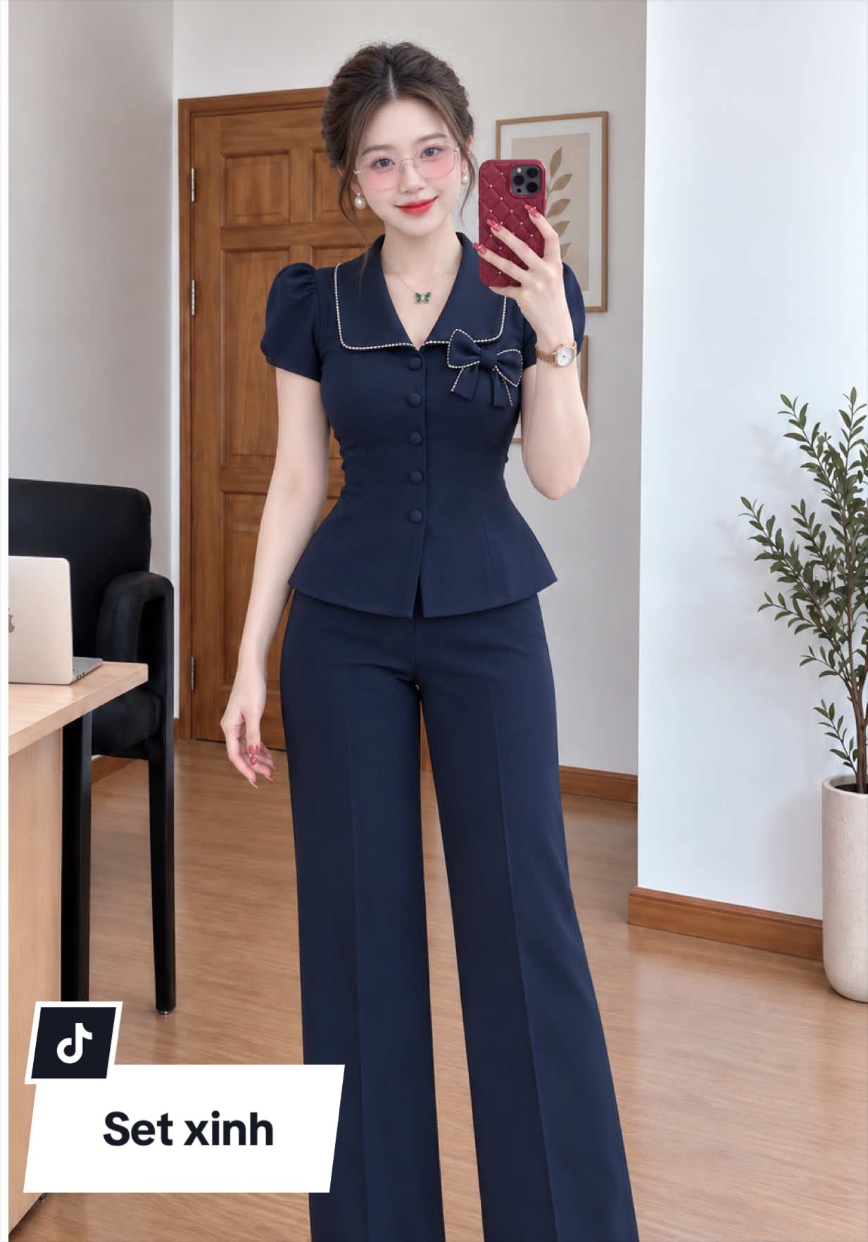 Set áo quần chất cotton lạnh có kèm nơ rời, giỏ hàng có màu và size để lựa chọn.#setdoxinh #thoitrangnu #setcongso #setxinh #simbiriviu @Simbi Closet 🛍️🎀 