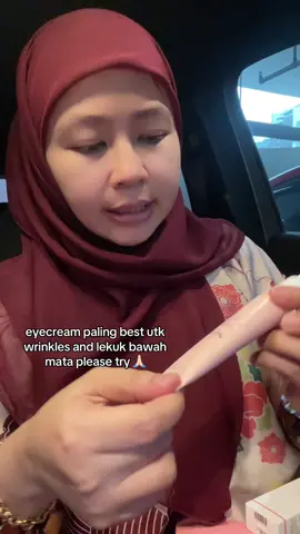 dah masuk middle thirty ni mmg kene jaga #eyecream #medicube #medicubeskincare 