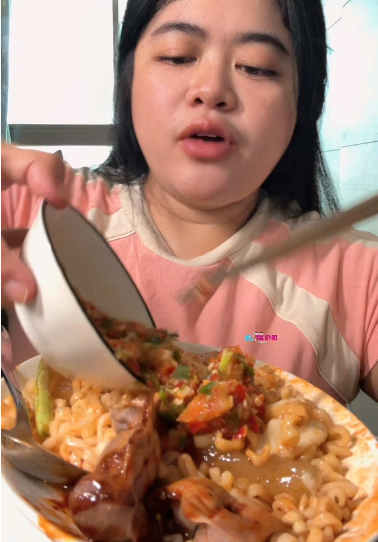 Samyang yang warna merah nya abis jd we yang item hehhe riquesant mbak @riyanti hehe #dibikinngiler_el_taipei🇹🇼 #creatorsearchinsight #miesamyang #samyang 