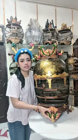 Sangkar Burung Perkutut mahkota ukir Merak  #sangkarluxuryjepara #sangkarukir #perkutut #perkututlomba #perkututgacor 