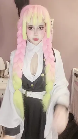 Wig being too heavy and I hope the reach is going to be better (Linktree in my bio) #mitsuri #animegirl  #kny #cosplay #anime 