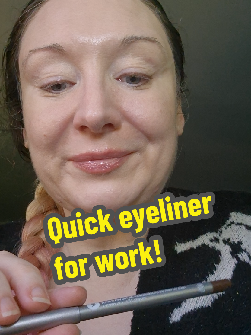Still obsessed with how clean this turned out. The Wonder Skin long wear eyeliner stays put all day without smudging. ​@Wonderskin 💋  #wonderskin #eyelinerlook #makeupfavorites #tiktokmademebuyit #beautyessentials