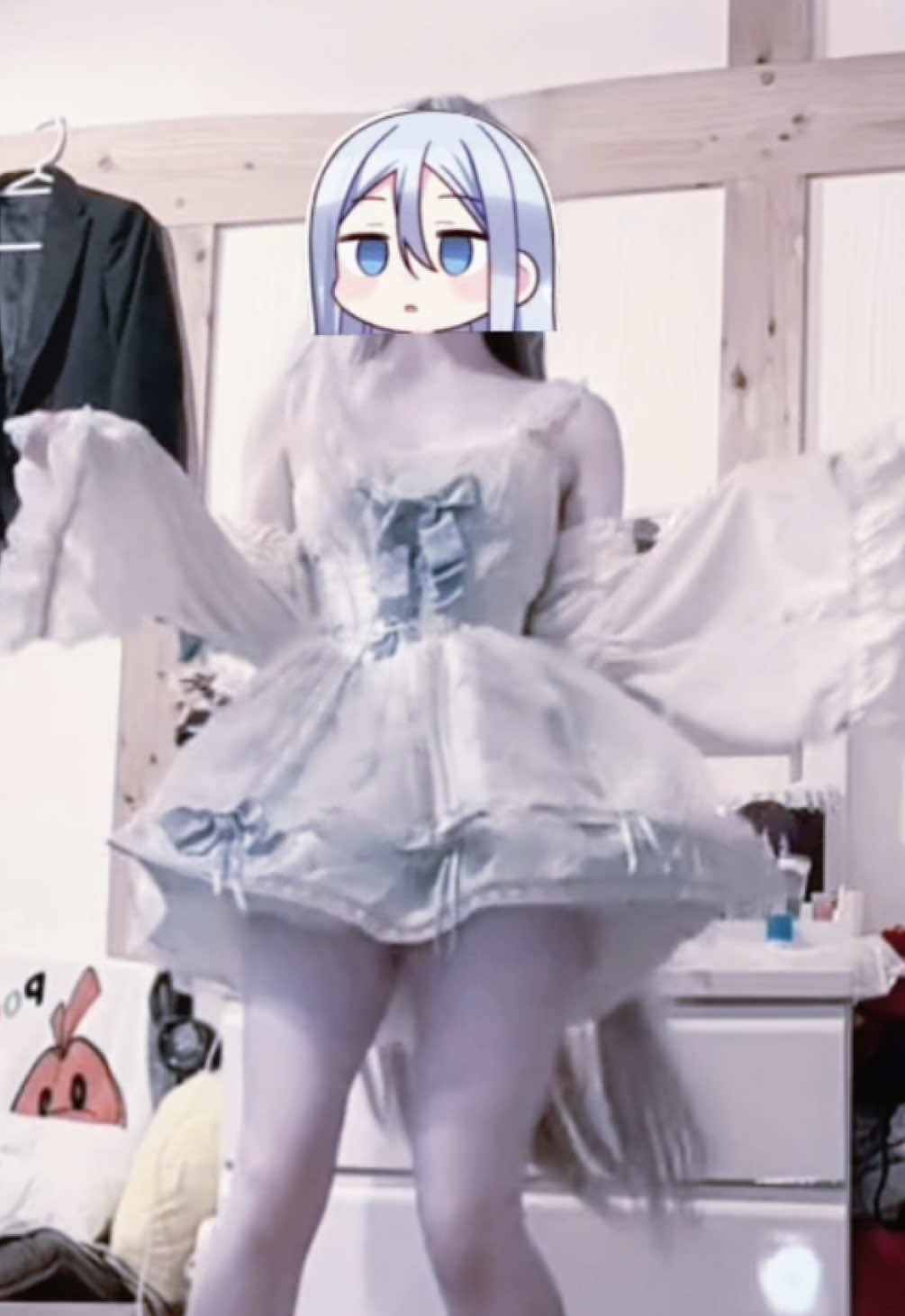 フォロワーさんが2万人突破しました!!(⸝⸝⸝ᵒ̴̶̷̥́ ⌑ ᵒ̴̶̷̣̥̀⸝⸝⸝)︎💕︎︎本当にありがとうございます!!✨️ #プロセカコスプレ  #宵崎奏  #yoisakikanade  #pjskcosplay  #pjsk 