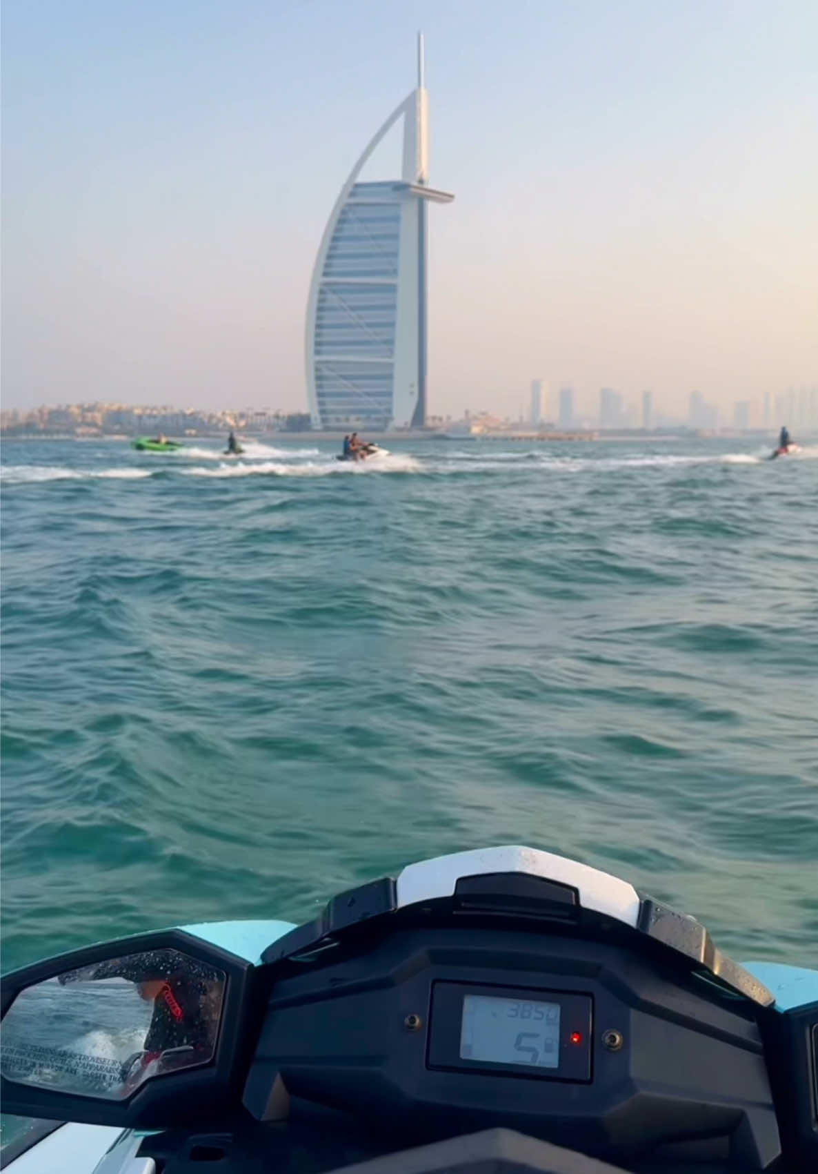 🌊#dubai Ig : Kiyan_shah10