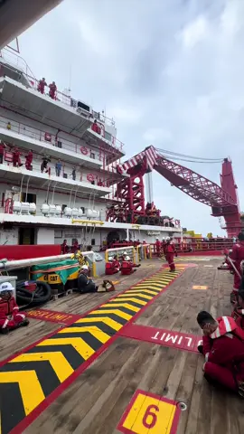 dia maii dah😝 #offshorelife #fypシ゚viral #roughsea #seamanlife 