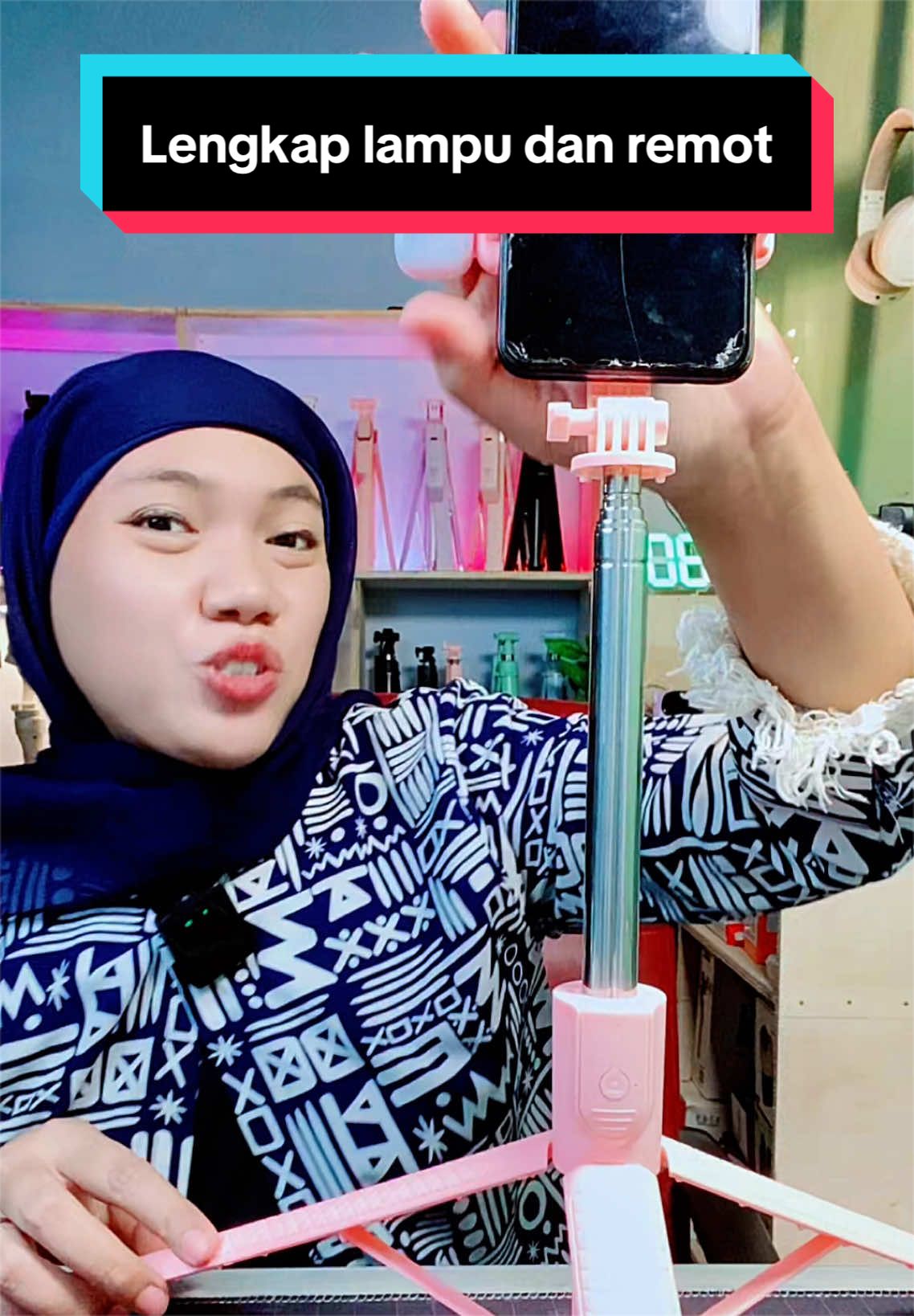 Tripod murah lengkap lampu dan remot