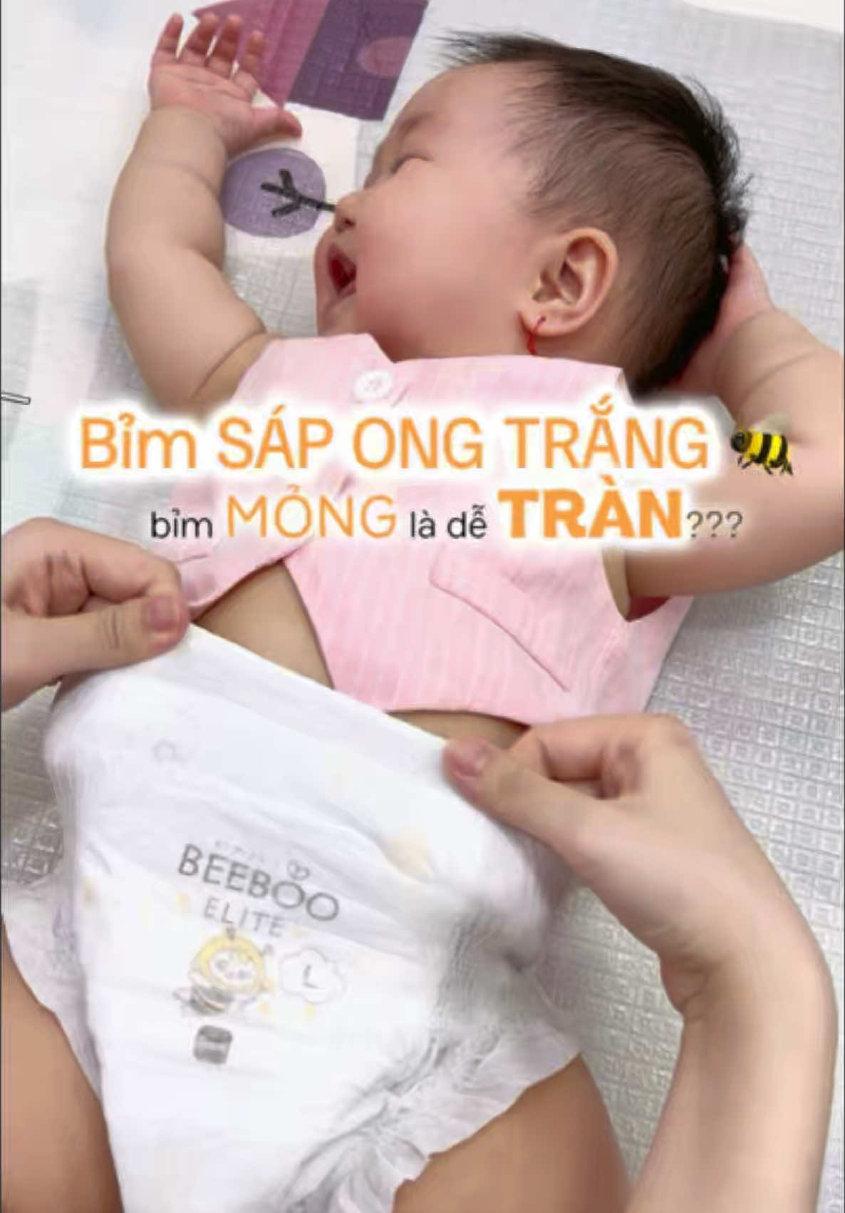 Bỉm sáp ong trắng nhà Beeboo elite thì thấm hút ổn ko ta?? Ai dùng em tã sáp ong này của nhà @Beeboo Việt Nam thì chia sẻ với tui hen #beeboovietnam #beebooelite #beeboo