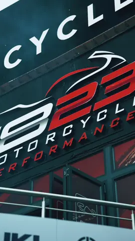 🏍️🔥 YOUR BIKE DESERVES PROFESSIONAL TREATMENT! From services and tyres to performance tuning and repairs — we’ve got your bike covered. 💪 🔧 Professional workmanship 🏁 Performance-focused service 🛞 Quality tyres & parts 📊 Dyno tuning & ECU flashes 🚚 Pickup & delivery available 📍 1823 Motorcycle Performance 📞 071 147 0786 🎥- @Ty  #1823motorcycleperformance #jmdmotorcycles #stealthperformance #brewheartcoffee