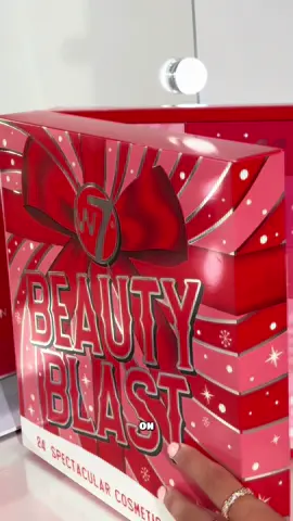 Let’s unbox‼️🤭 Take a sneak peek into our VIRAL Beauty Blast Advent Calendar!✨ Have you picked up yours yet?👇 #W7 #W7Makeup #beautyadventcalendarunboxing #adventcalendar #beautyblastadventcalender 