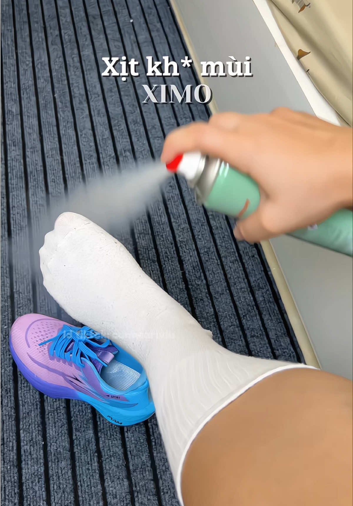 Xịt giày, tất, mũ các kiểu được luôn nhé #xitkhumuigiay #xitkhumuihoichan #xitgiaynano #xuhuong 