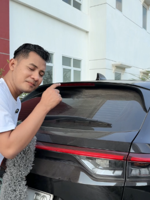 Kemoceng microfiber yang bisa membersihkan debu dengan tanpa meninggalkan goresan. #kemoceng #kemocengmicrofiber #kemocengserbaguna #kemocengviral #kemocengmobil #kemocengmurah