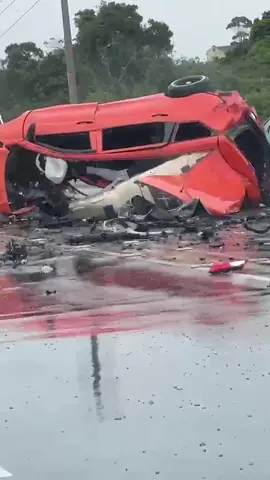 The aftermath of a car crash in East London, South Africa 😳💥 This is how it ended up… thankfully this is only the ending of what happened. 🚗💨 #EastLondon #SouthAfrica #CarCrash #RoadAccident #Crash    