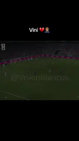 #realmadrid #tiktoksenegal🇸🇳 #vinicius #footballtiktok #fyp 