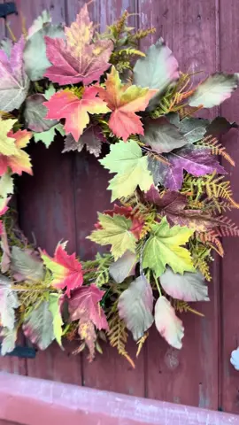 Simple but still BEAUTIFUL, autumn maple leaf wreath in my Etsy shop: Norwoodwreaths