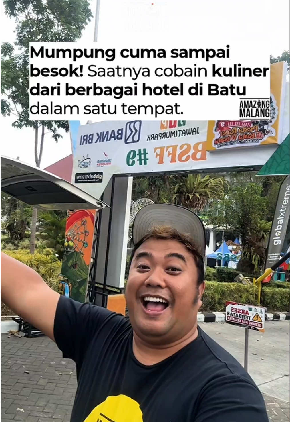 JANGAN KELEWATAN BATU STREET FOOD FESTIVAL CUMA SAMPAI BESOK! Kapan lagi bisa kulineran menu dari berbagai hotel di Batu dalam satu tempat? 🤤🍽️ Tinggal datang, pilih yang bikin ngiler, terus cobain rame-rame! Mumpung masih ada sehari lagi, gas kulineran rek! 👀✨ #amazingmalang #infomalang #kulinerbatu #batuhits 