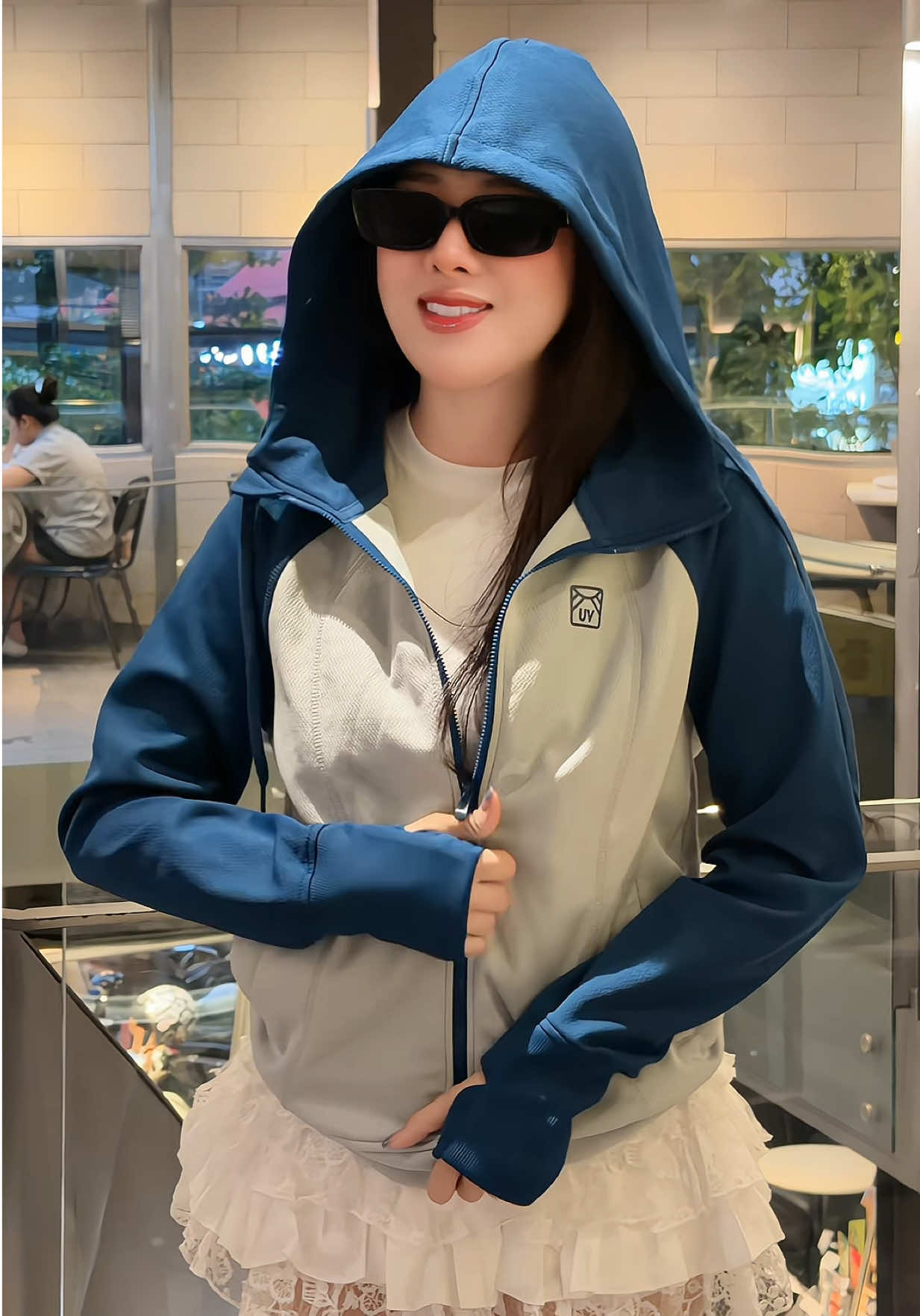Áo chống nắng nhưng vẫn đẹp vẫn thời trang #emilyhuong #aochongnang #coupletx 