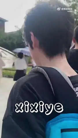 ស្រលាញ់មុខនឹងខ្លាំង🤓🫰🏻#zhienhan_智恩涵 #tffamily_5th_generation #zhienhan #tffamily 
