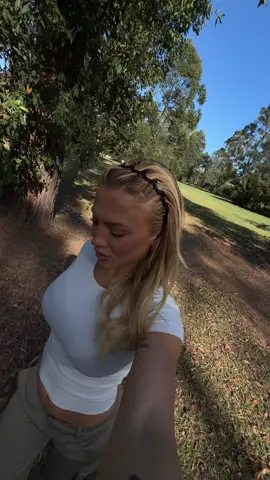 Come to Australia zoo with us !! 