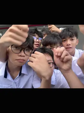 lộn xộn #xh #thptnguyenhue #trend #c3 #xuhuong 