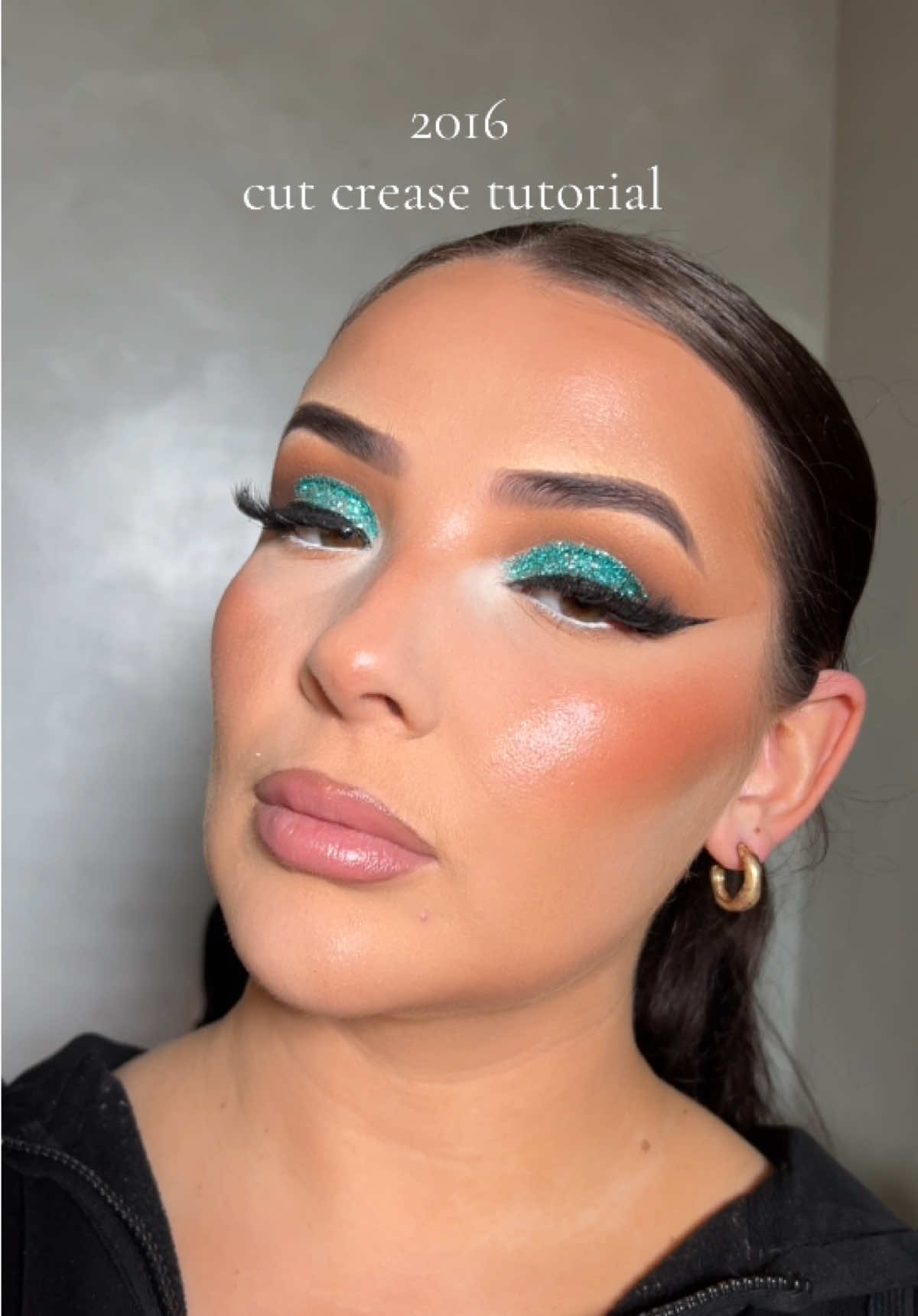 2016 cut crease tutorial 🩵💎🦋🐬 #2016makeup #cutcrease #makeuptutorial 