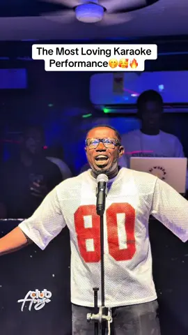His mother-in-law will be happy seeing this performance🤭🥰🔥#fyp #karaoke #party #sing #clubhouse 