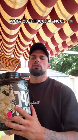 Proteína barata y bastante calidad buenísimo sabor y textura sin grumos para mezclar con agua o con leche a tu gusto bastante rica envío gratis 2 kg 45€ 