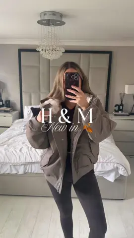 H&M new in!!!! Wowwww 🍂🍂🍂 Shop the looks on my bio 🔗 or comment LINK and I’ll send to you  @H&M #fashiontiktok #autumnstyle #autumnfashion #autumnwinter #hm 