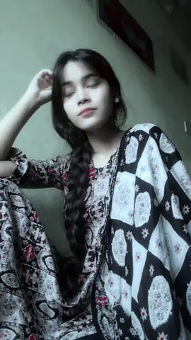 আপনি তো আমারেই বুঝেন নাই 😅💔🌷