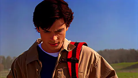 Tom welling x Mala tom welling 2k followers?❤️‍🩹🦸‍♂️ Folgt für mehr smallville folgt mir gerne #smallvilleedit #smallville #superman #clarkkent #tomwellingedit 