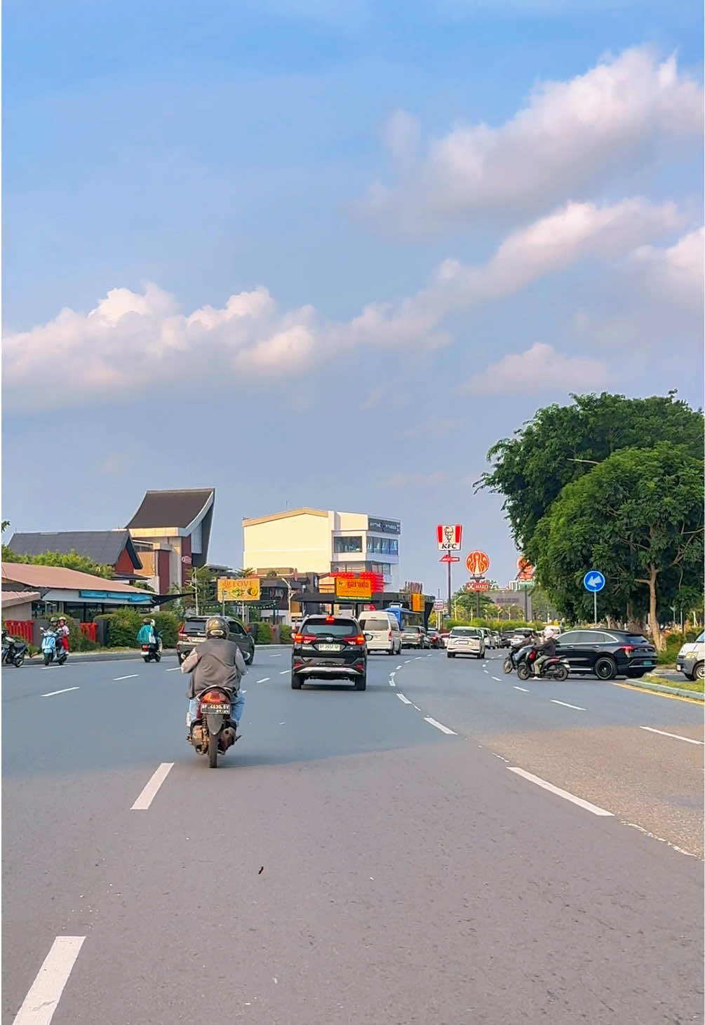 Jl Batam Center waktu sore✨ #fypシ #batam #kepulauanriau 