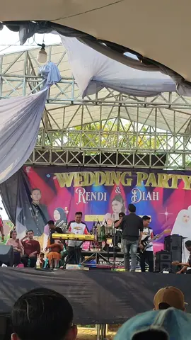 jann jossjisss  @tiaraamorraaa2  #tuban24jam #pulogede #newelsanada 