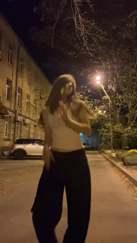 хватит в коментах писать что у меня весь акк в этом тренде, мне нравится #kpopdance #dance #newjeans #popular #fyp 