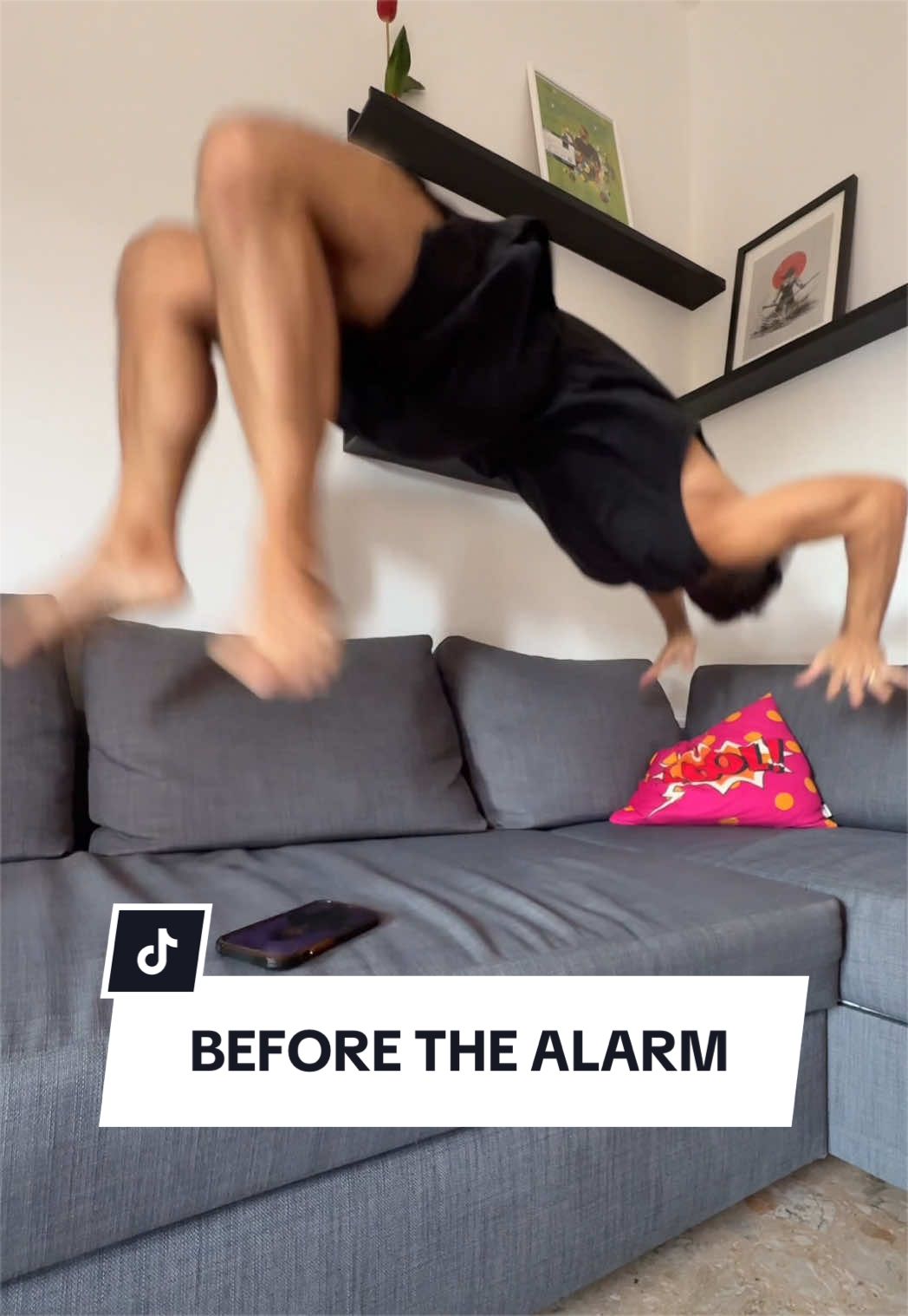 This would never happen in real life #pov #alarm #morning #comedy #mercuri_88 