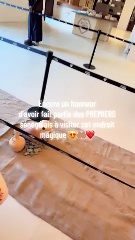 Je T’AIME YA NABY ❤️ saw #fyp Cette structure monumentale est le centre culturel du Jabal Thawr (جبل ثور) à La Mecque, en Arabie saoudite, marquant le site historique lié à la grotte de Thawp.