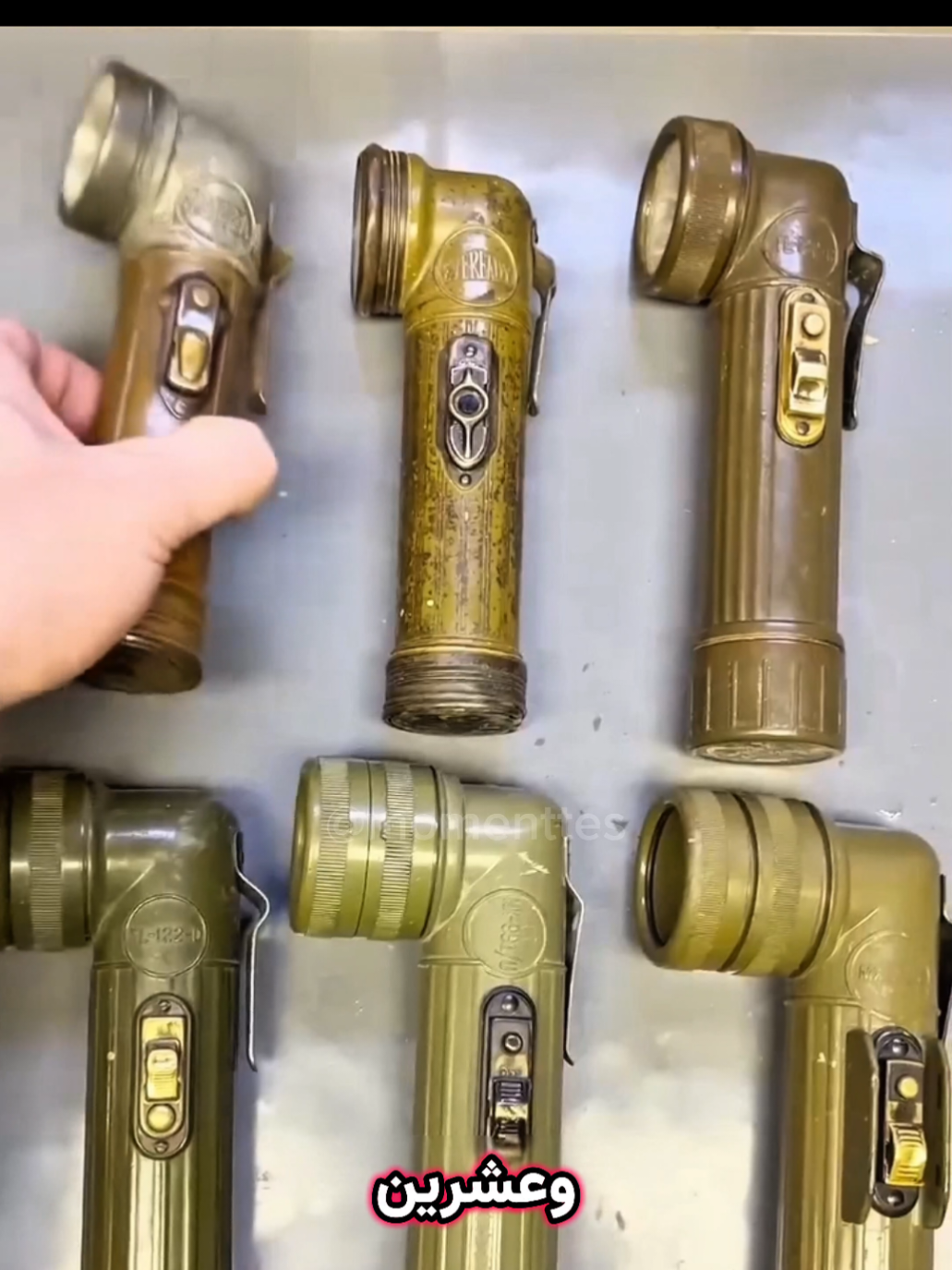 سر مصابيح الجنود في الحرب العالمية الثانية! 🔦⚔️