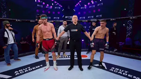 Жестко корежит после боя с Шовхалом🥴 Самые лучшие бои у нас в канале - @POPMMAHARDA 👈🏼 вбей в поиск телеграм