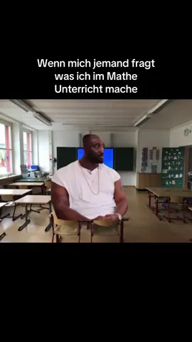 Brd sitzen einfach sitzen. #fy #manuellsen #meme #mathe #relatable 