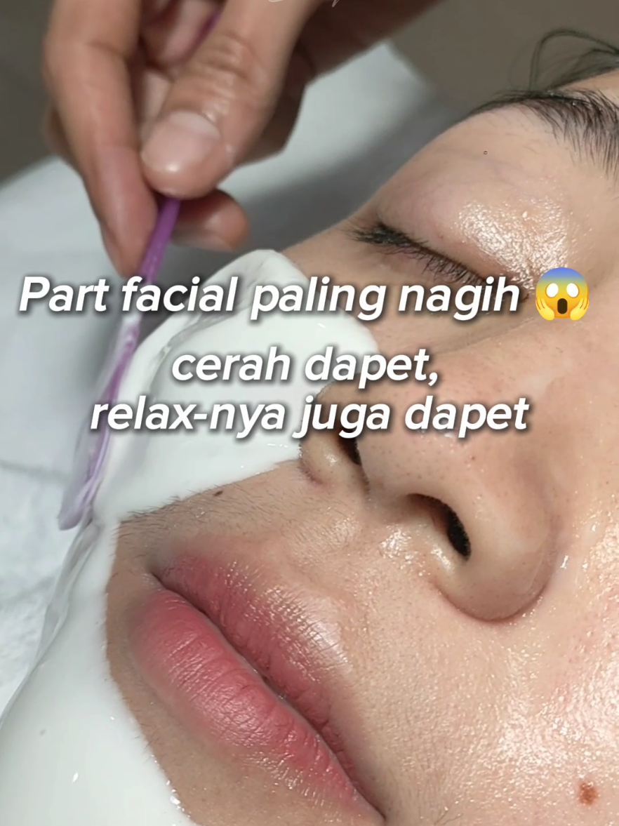 Membalas @ndrwln_ yg dicari sudah ada didepan mata 🤭 jadi tunggu apalagi untuk gass treatment 🤗 #klinikkecantikanmojokerto #claricebeauty #maskerwajah #maskerviral #fyppppppppppppppppppppppp 
