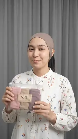Borong inner bandana sebanyak ini, karena harganya lagi promo! inner-nya beneran nyaman dipakai. Bahannya adem, lembut, dan nyaman seharian, cocok banget buat daleman hijab.Sudah ada lubang telinga, nggak bikin geser atau pusing. Banyak pilihan warna dan bisa request warna. Kalau tertarik, boleh cek keranjang kuning selagi promo masih ada dan warnanya lengkap! #ciput #ciputbandana #ciputantipusing #ciputantibudeg 