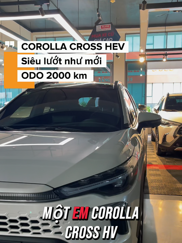 ​👑 [TOYOTA SURE THANH XUÂN] LÊN SÓNG COROLLA CROSS HYBRID (HEV) 2026 TRẮNG NGỌC TRAI – LƯỚT CHUẨN 2.000 KM! ​Anh chị đang có kế hoạch đặt cọc Corolla Cross HEV 2026 mới cứng tại đại lý? Bỏ qua chiếc xe lướt 