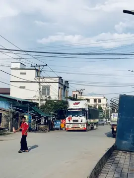 မြန်မာလိုပဲ🥸       @🍀  #lwingyi #သန့်အောင်ထားတာ🥴🤍 #ဆင်ဖြူတော်groups 